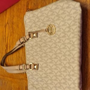 Michael Kors tote bag.